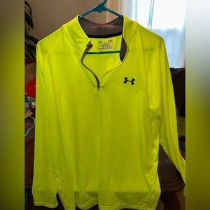 Under Armour 1/4 zip running pullover size Large